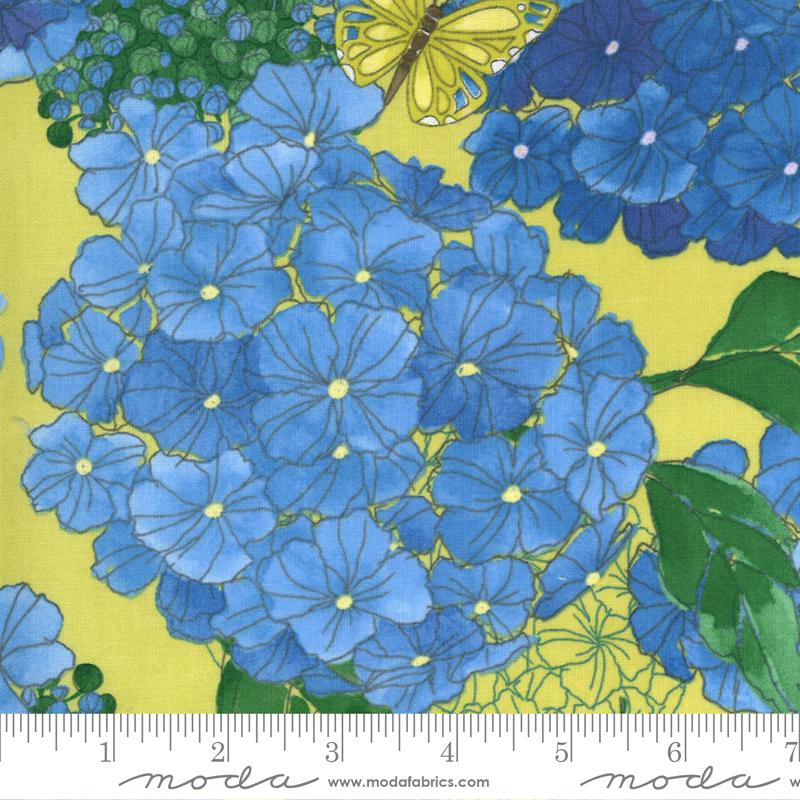 Cottage Bleu Hydrangea Large Floral Sunlit Yellow
